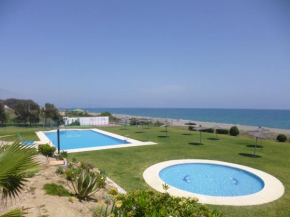 Отель 2203-1st line beach house!Aldea beach  Манильва